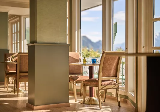 Indoor dining room with tables and woven tables