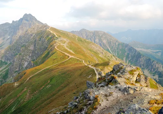 winding road up to a mountain