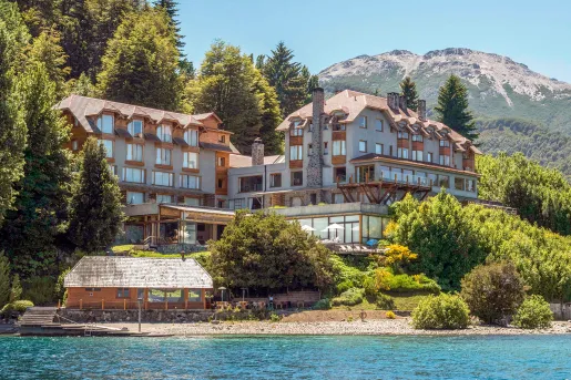 Exterior view of Correntoso Lake & River Hotel.