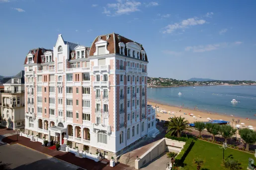 Exterior view of the Grand Hotel Thalasso & Spa