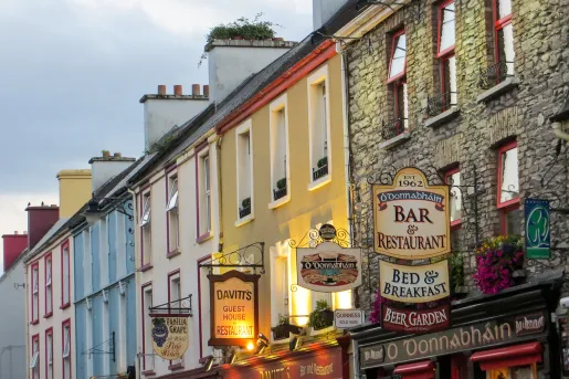 Evening Mainstreet Ireland 