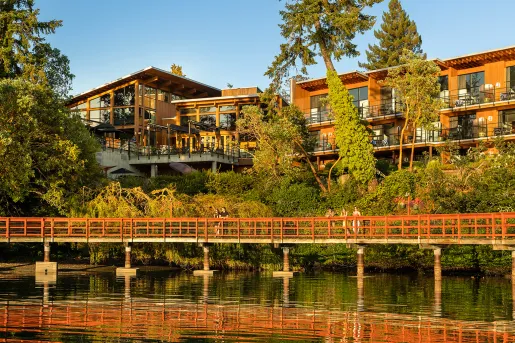 Brentwood Bay Resort Exterior