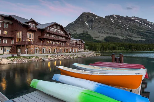 Exterior view of Many Glacier Hotel