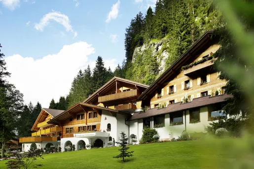 Exterior view of the Waldhotel Doldenhorn
