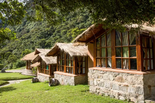 Exterior Colpa Lodge