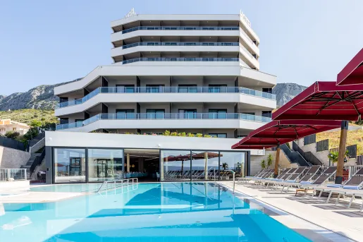 Exterior view of Hotel Plaza Duce