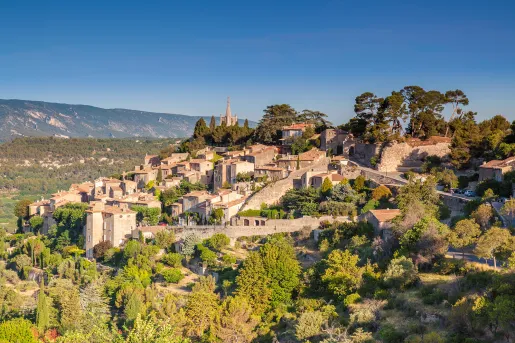 The hill top village of Bonnieux in Provence