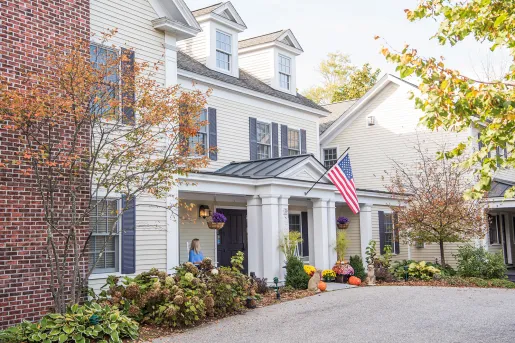 Exterior View of Reluctant Panther Inn