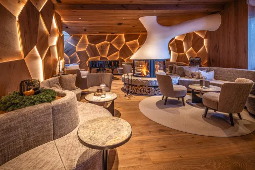 Dining room with fire place