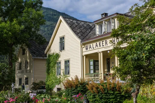 hotel in the mountains