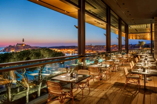 Open air dining room overlooking the harbor