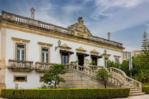 grand stone stairs leading to hotel
