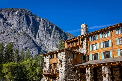 hotel in yosemite