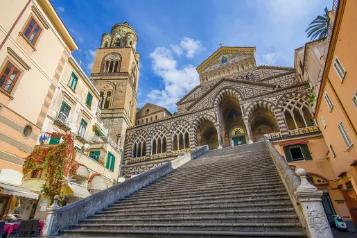 Palace building with a large flight of stairs in front