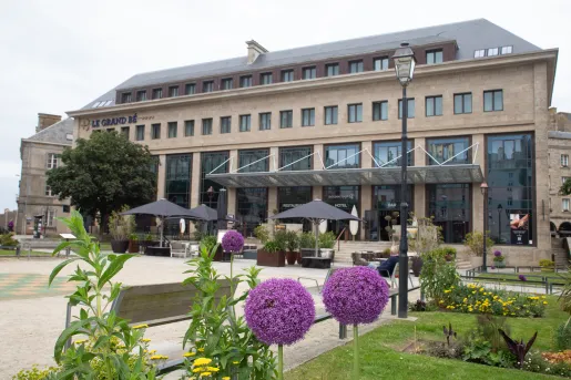 Exterior of Le Grand Be