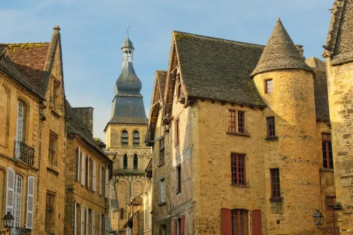 Streets of Sarlat, a French medieval town on the Bordeaux & Dordogne Bike Tour