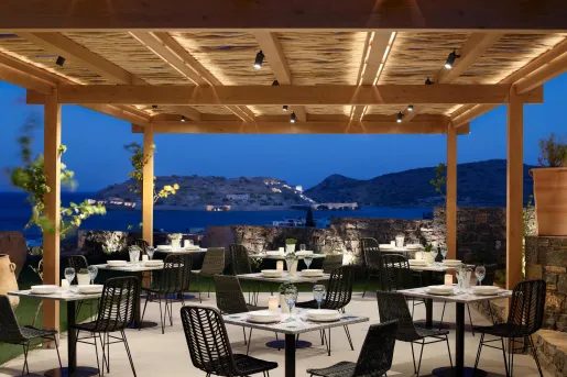 Open air resort restaraunt terrace.