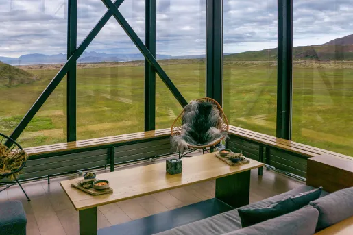 Iceland Northern Lights Tour for Families 20s & Beyond | Backroads