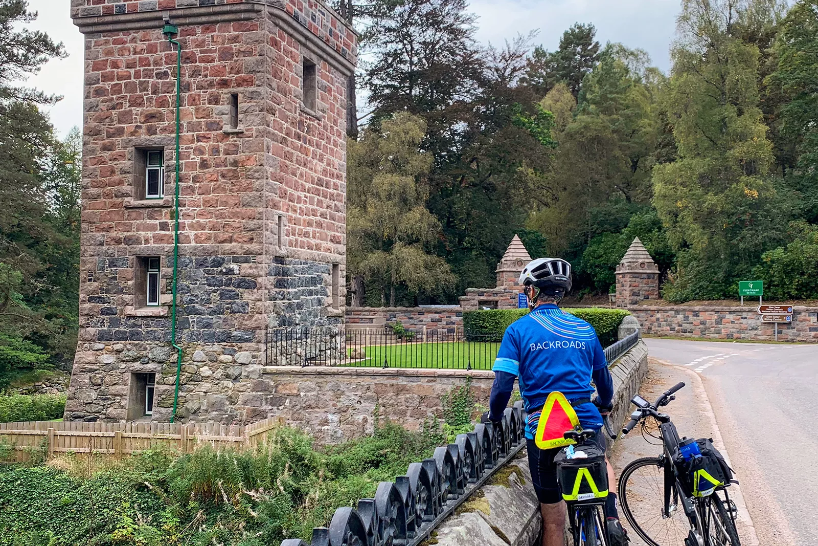Scotland Guided Bike Tour Edinburgh St. Andrews Castles