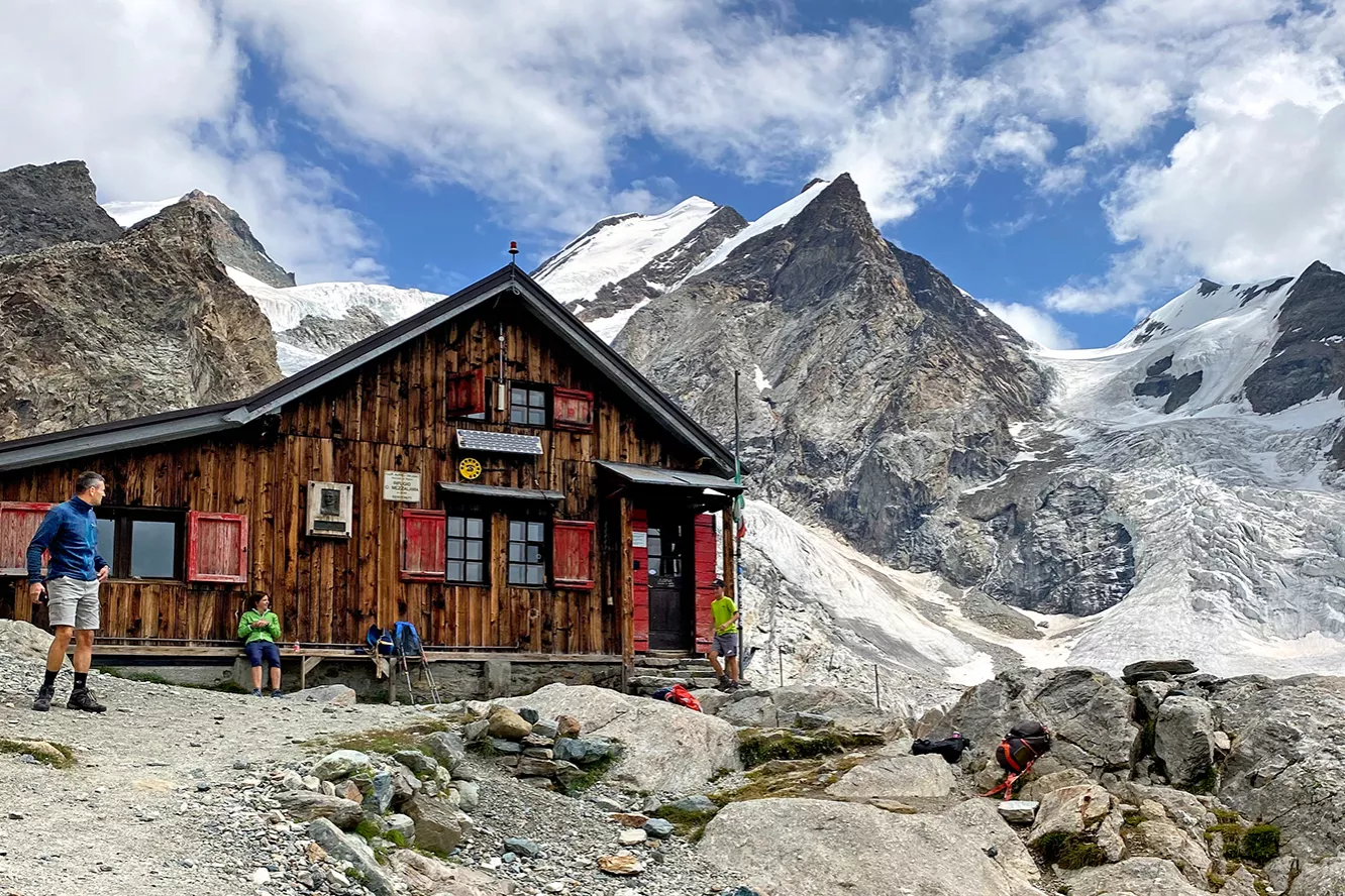Italian alps hiking tours 2025