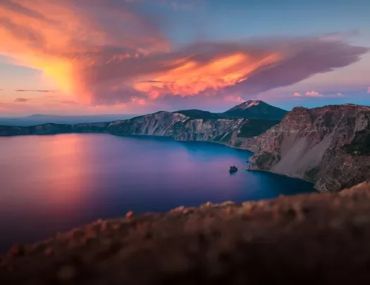 Wide shot of Crater Lake during sunset.