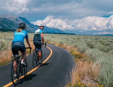Backroads guest riding through scenic lane