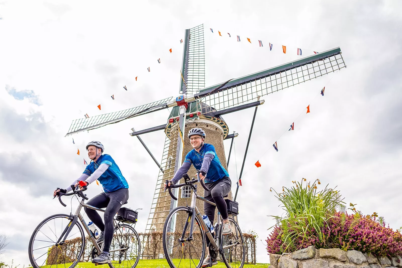 Bikers + windmill