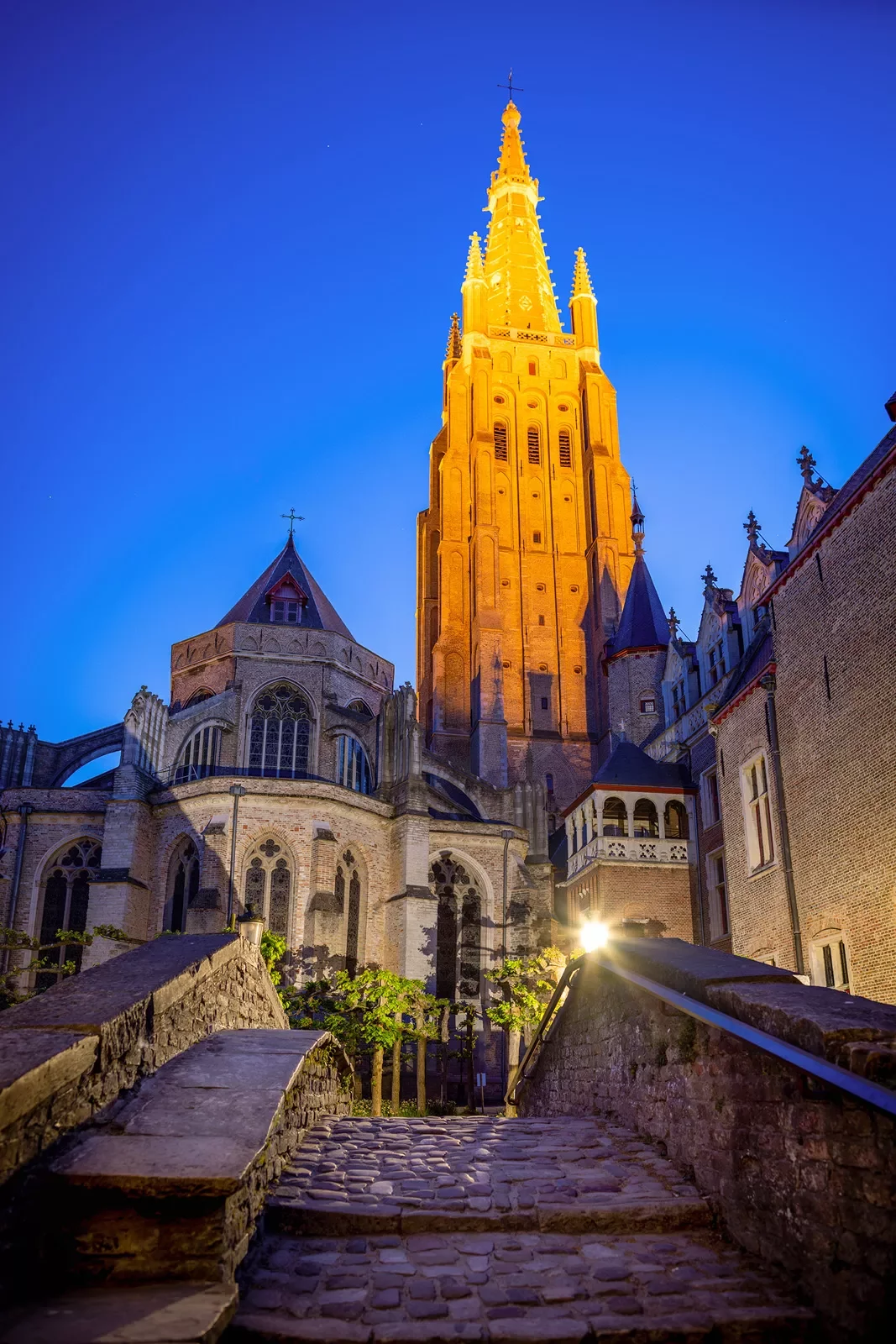 Nighttime shot of the Church of Our Lady in Bruges.
