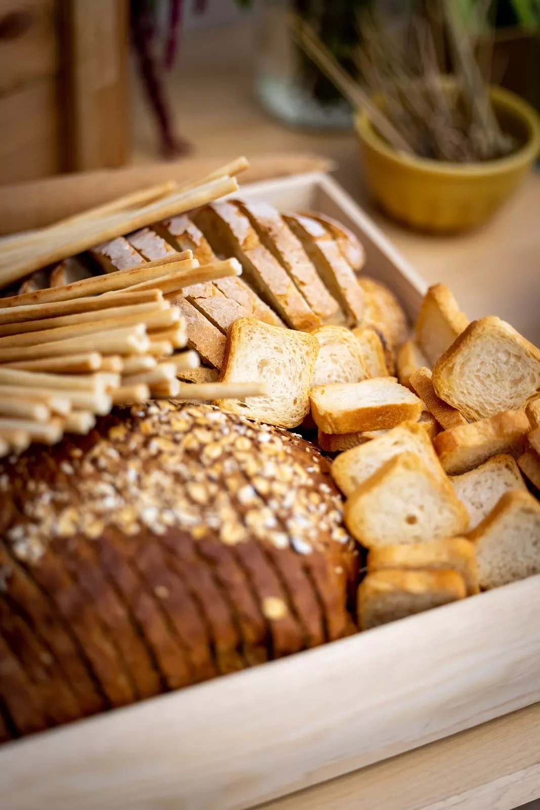 Platter of bread and crackers.
