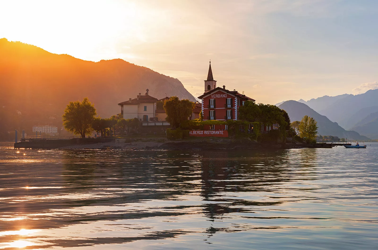 Lake Como Italian Lake District Walking Tour Backroads Active Vacations
