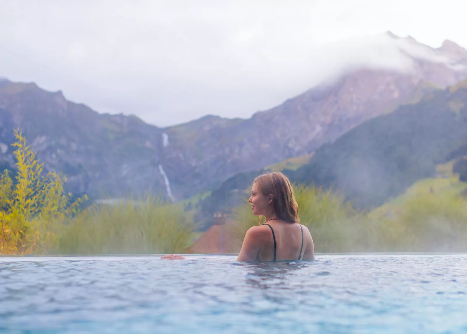 Backroads guest in infinity pool