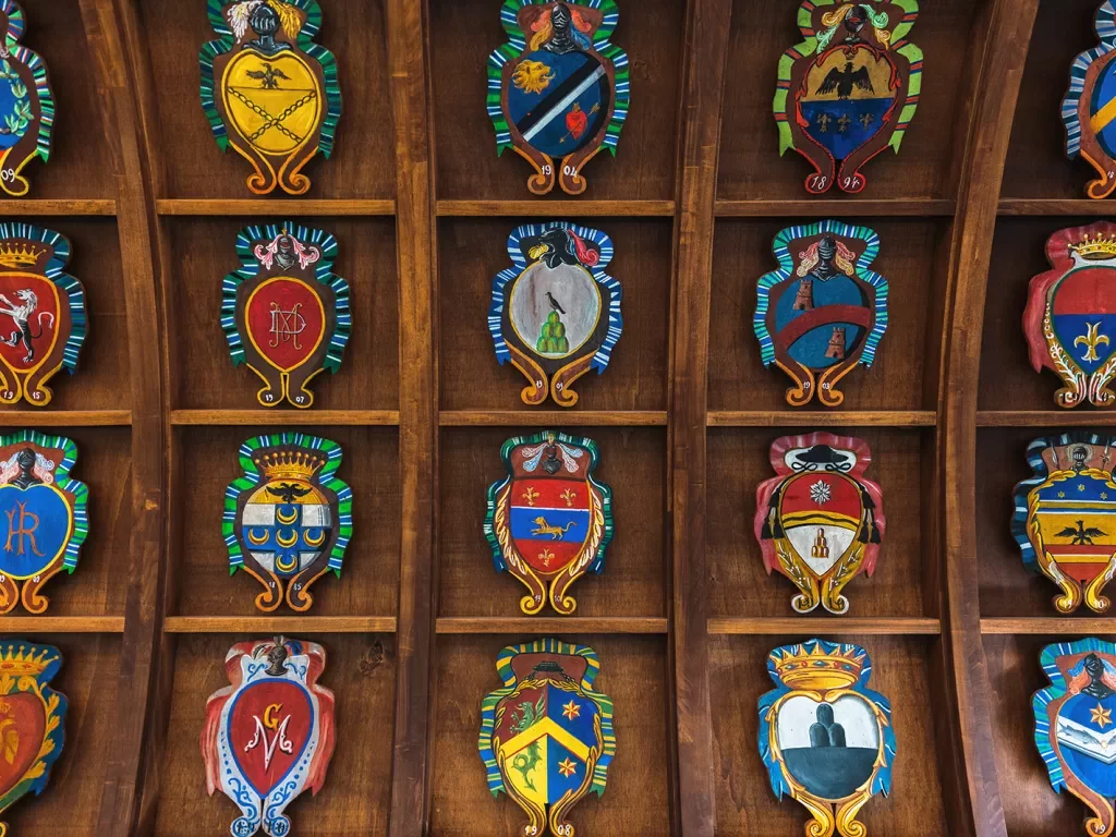 Close-up of various crests.