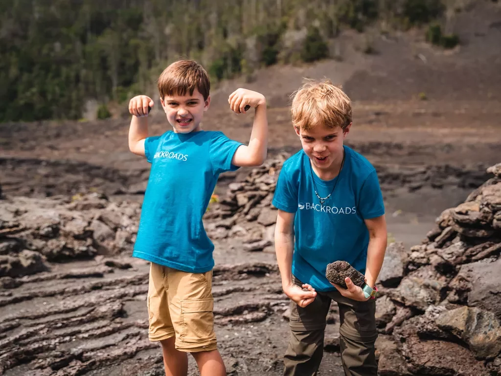 Two kids posing while hiking in Hawaii