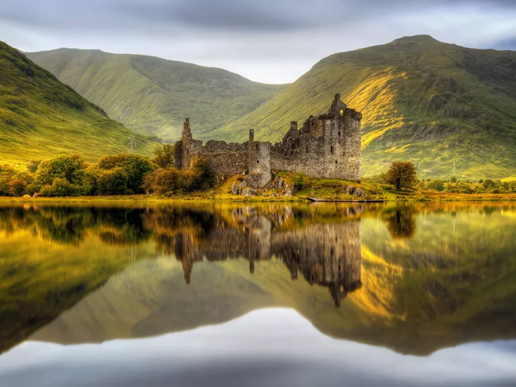 Castle ruins in scotland