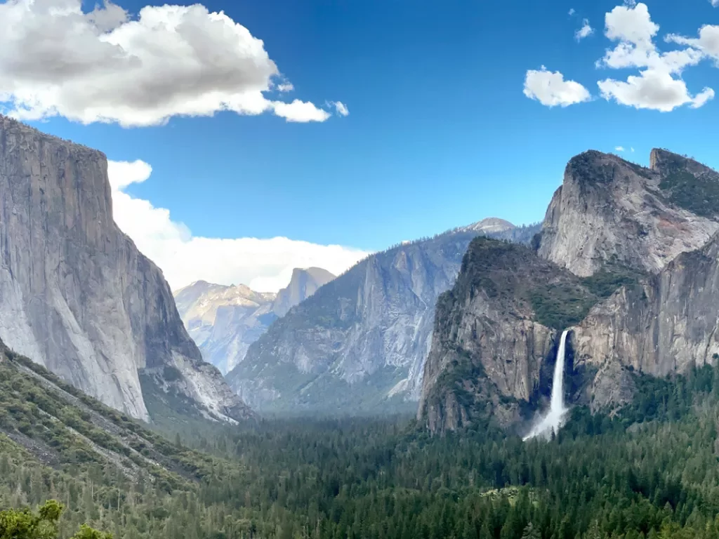 Wide shot of Yosemite Valley