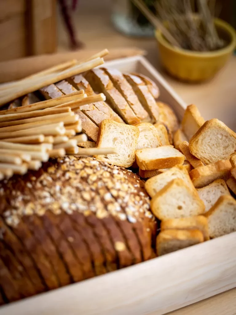 Platter of bread and crackers.