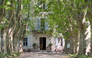 Le Château des Alpilles